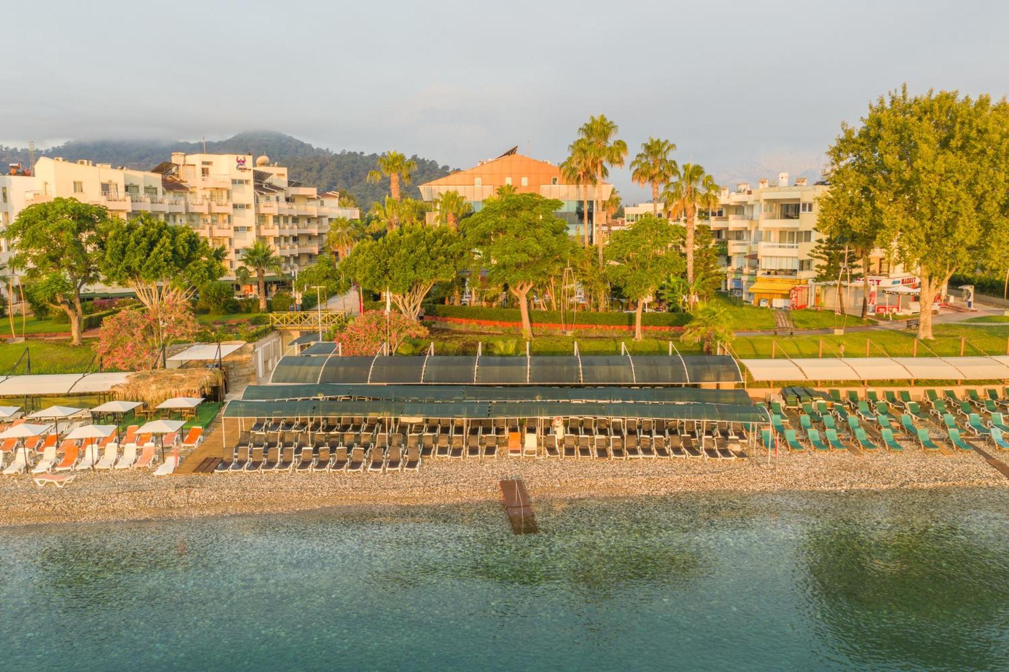 Fame Beach Hotel ケメル エクステリア 写真