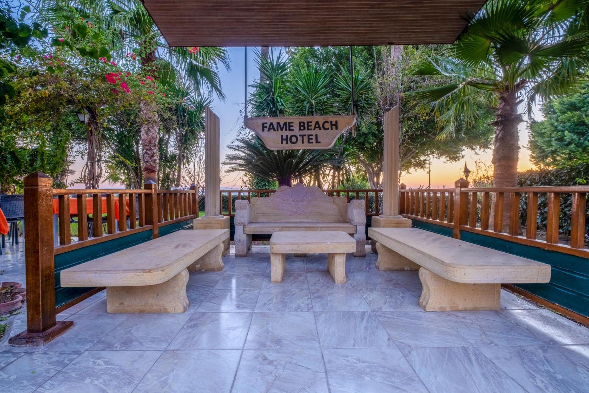 Fame Beach Hotel ケメル エクステリア 写真