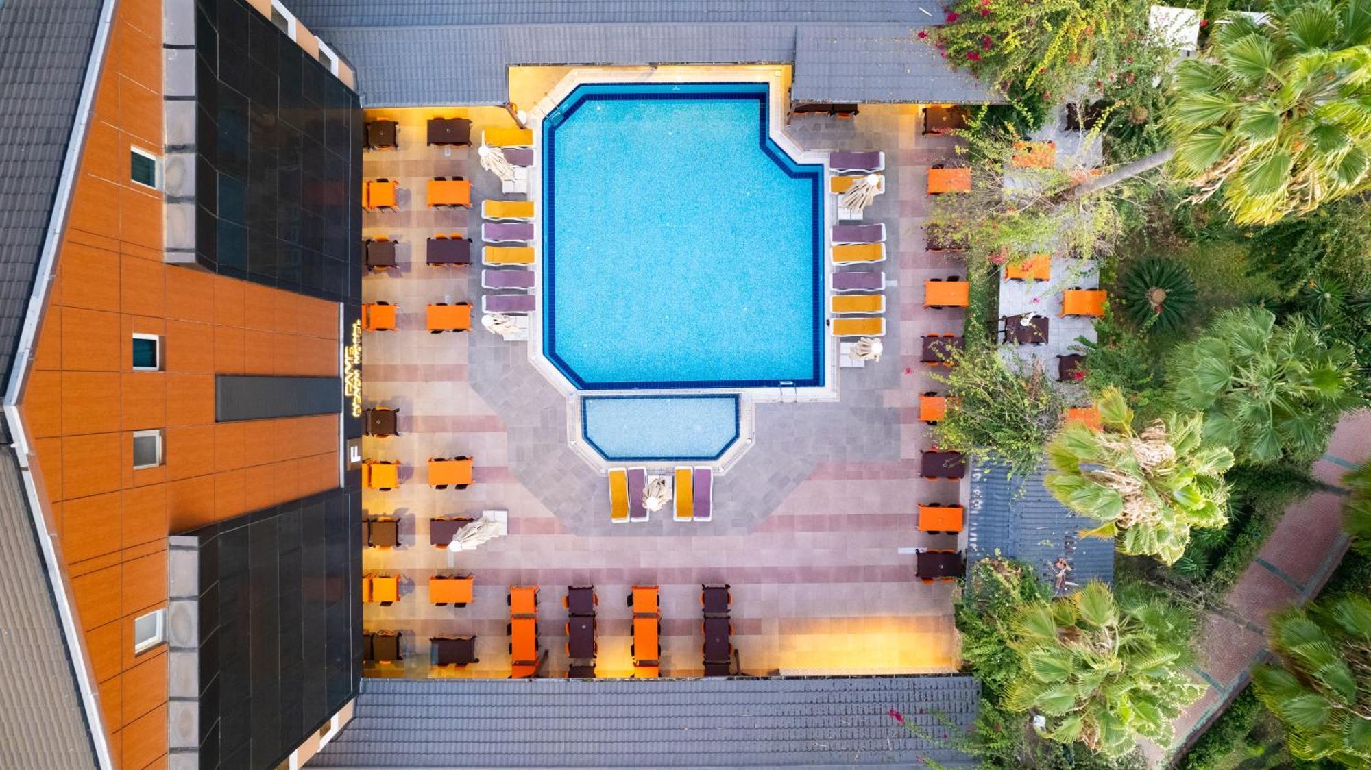Fame Beach Hotel ケメル エクステリア 写真